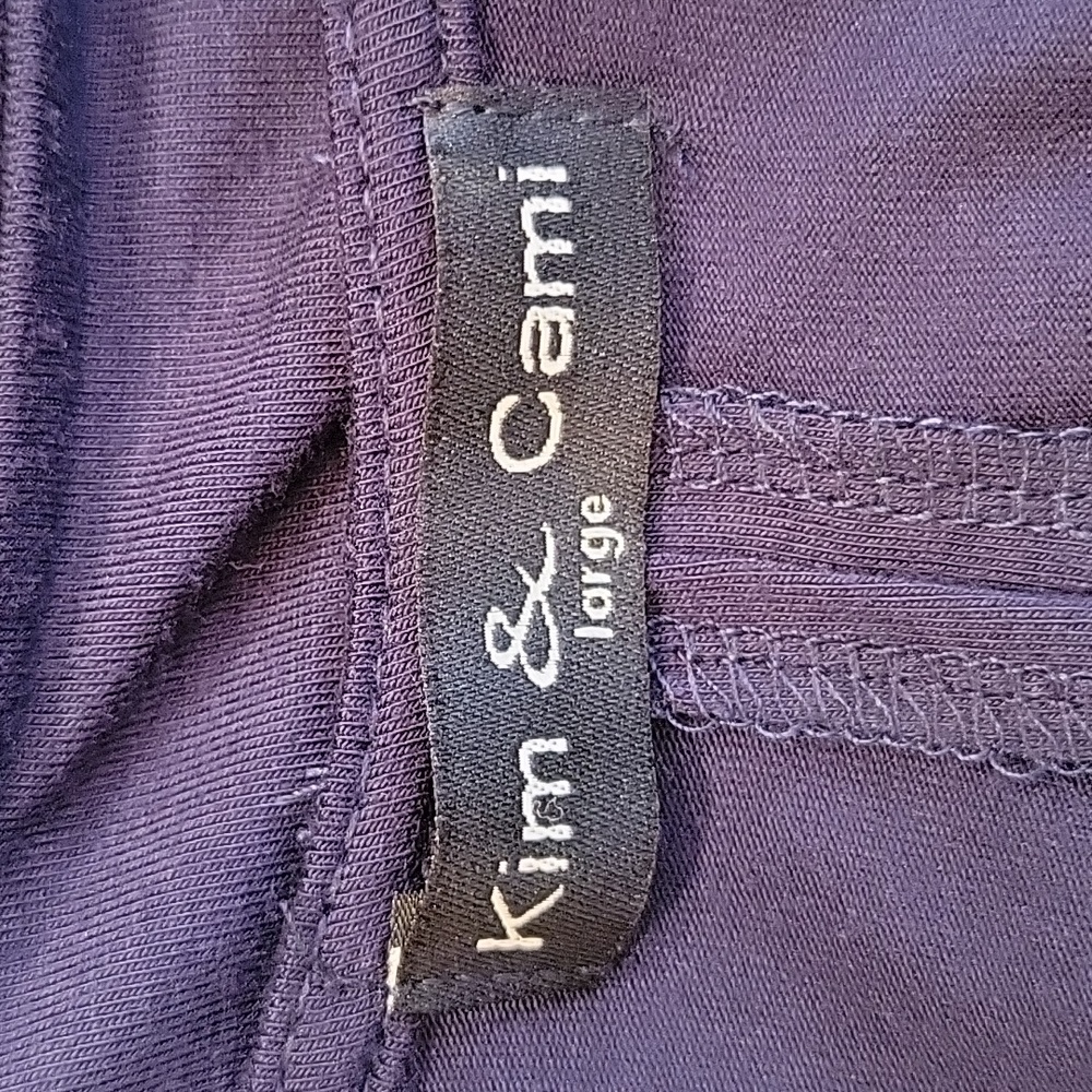 Kim & Cami Navy Cap Sleeve Flowy Tee - Picture 8 of 9